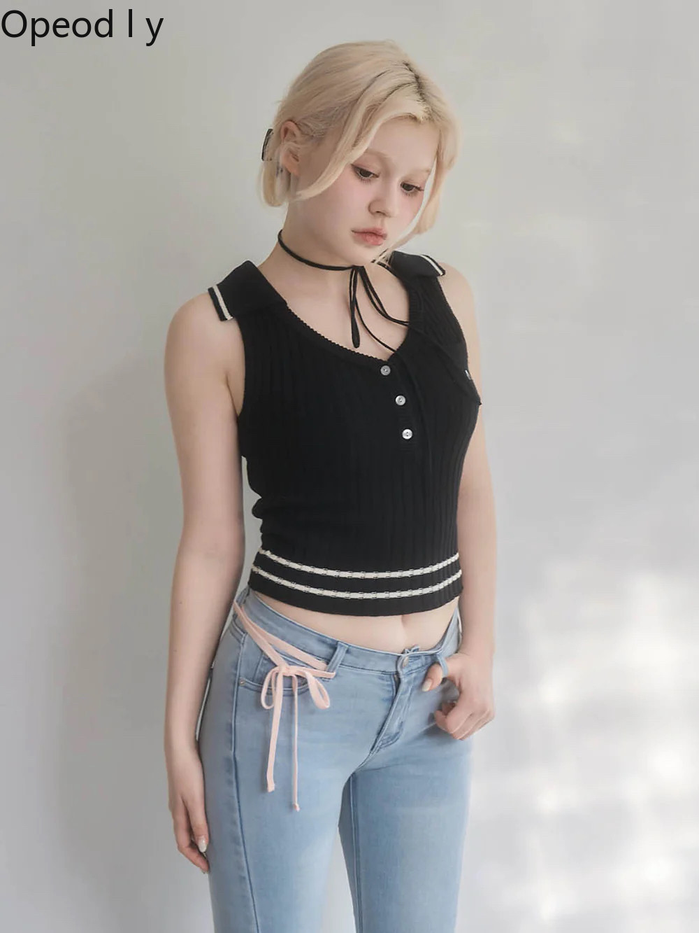 Japanese Sweet Lapel Twist V-n - Suspender Tank Top recension och pris